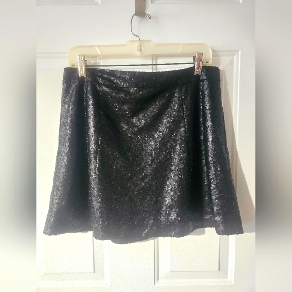 Sequin mini skirt - Picture 1 of 3